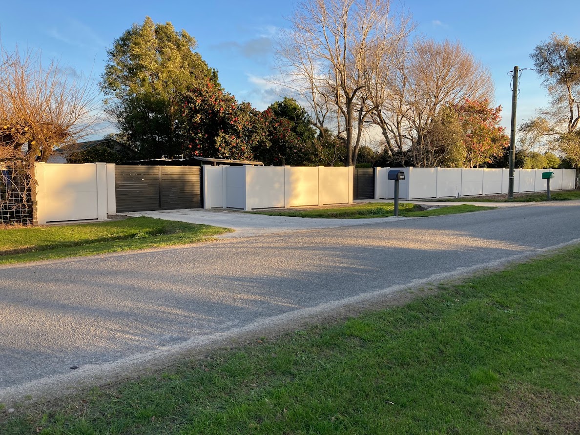 Solid Wall Fencing